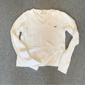 Hollister v neck knit sweater